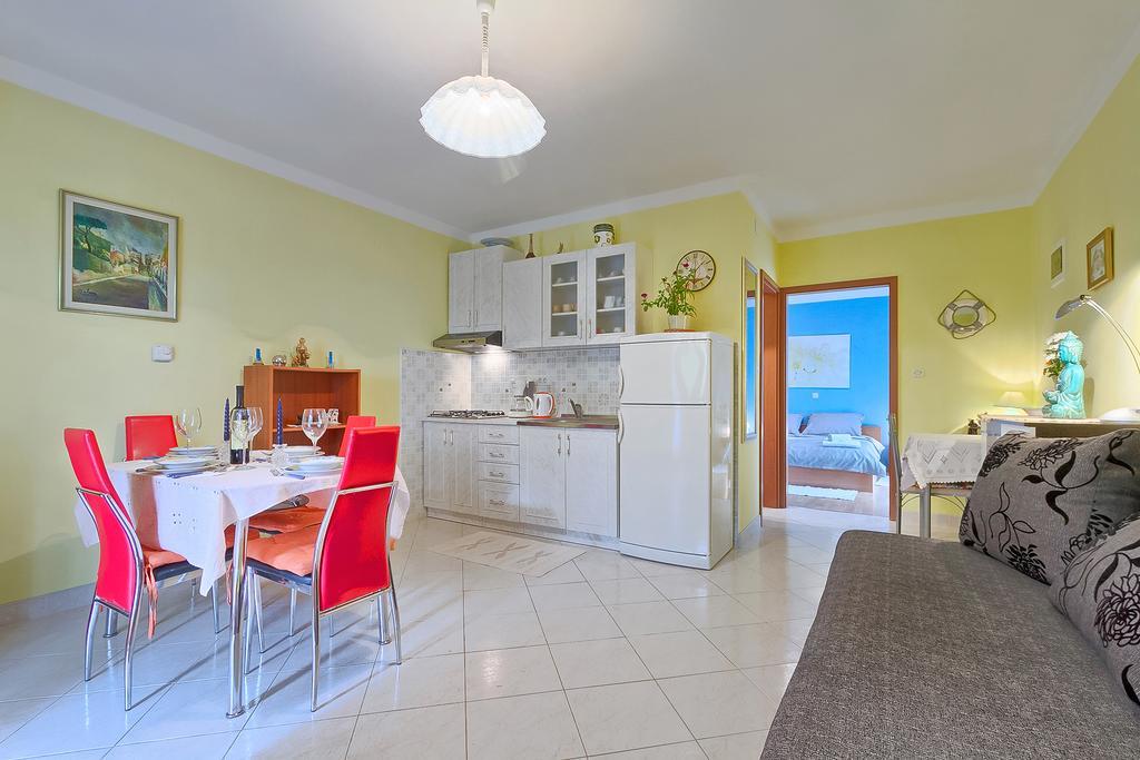 Apartments Valoda Nedeščina Eksteriør billede