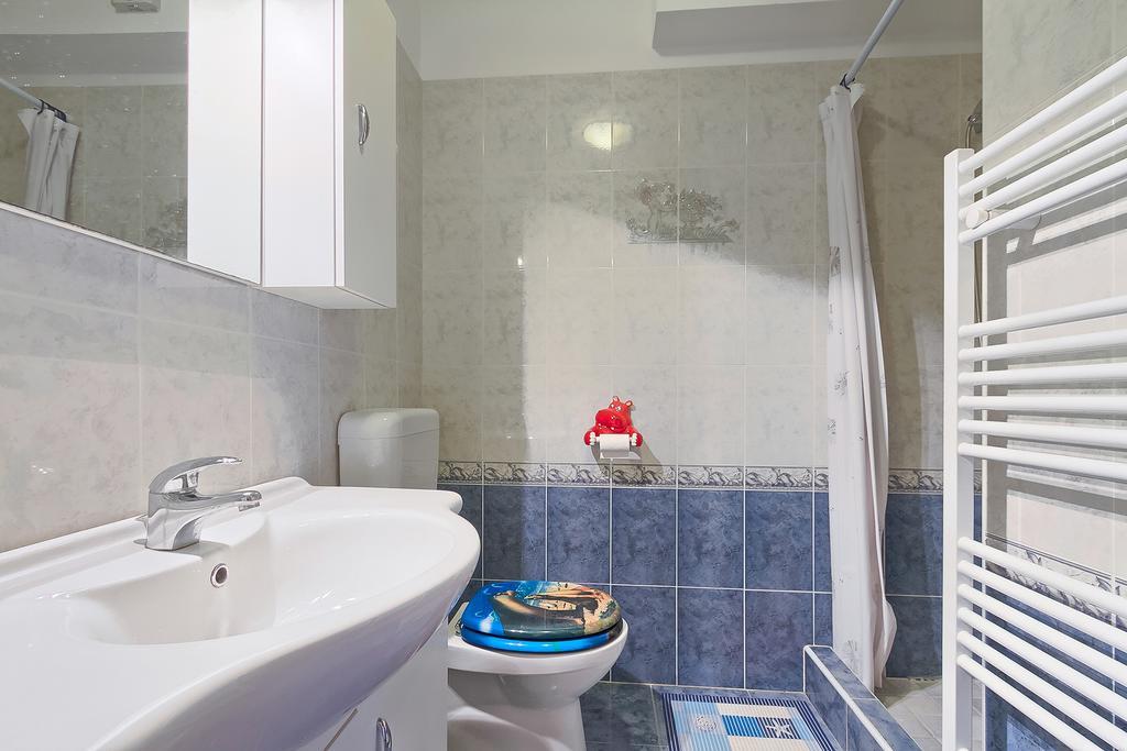 Apartments Valoda Nedeščina Eksteriør billede