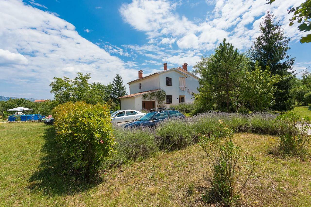 Apartments Valoda Nedeščina Eksteriør billede